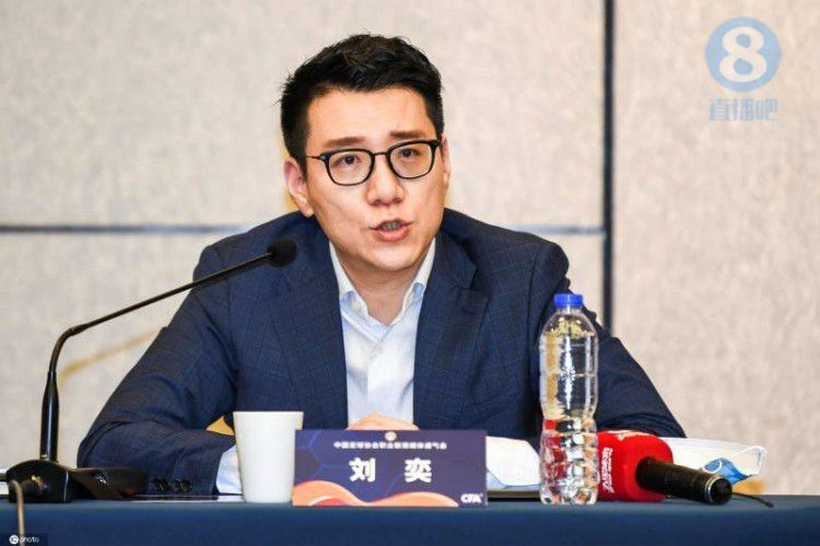 针对部分观众担忧的“表演痕迹重”问题，井润成表示观影时并未产生此类感受，尤其对易烊千玺和大鹏的表演印象深刻。
