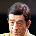 裴勇俊与朴振英强强联手 推出电影电视大制作 2009-01-03 裴勇俊与朴振英 韩国演艺界的两大巨星裴勇俊和朴振英将联手向世界更大的舞台进军。